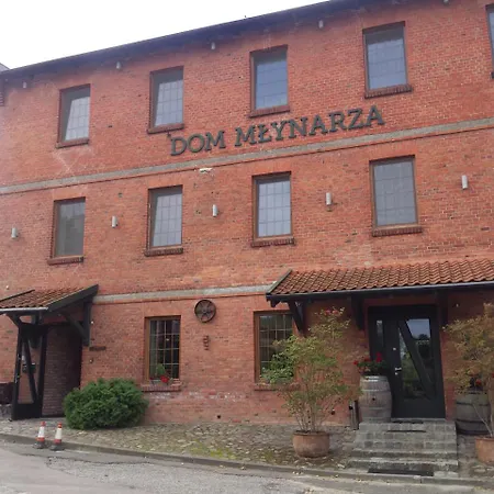 Hotel Dom Młynarza *